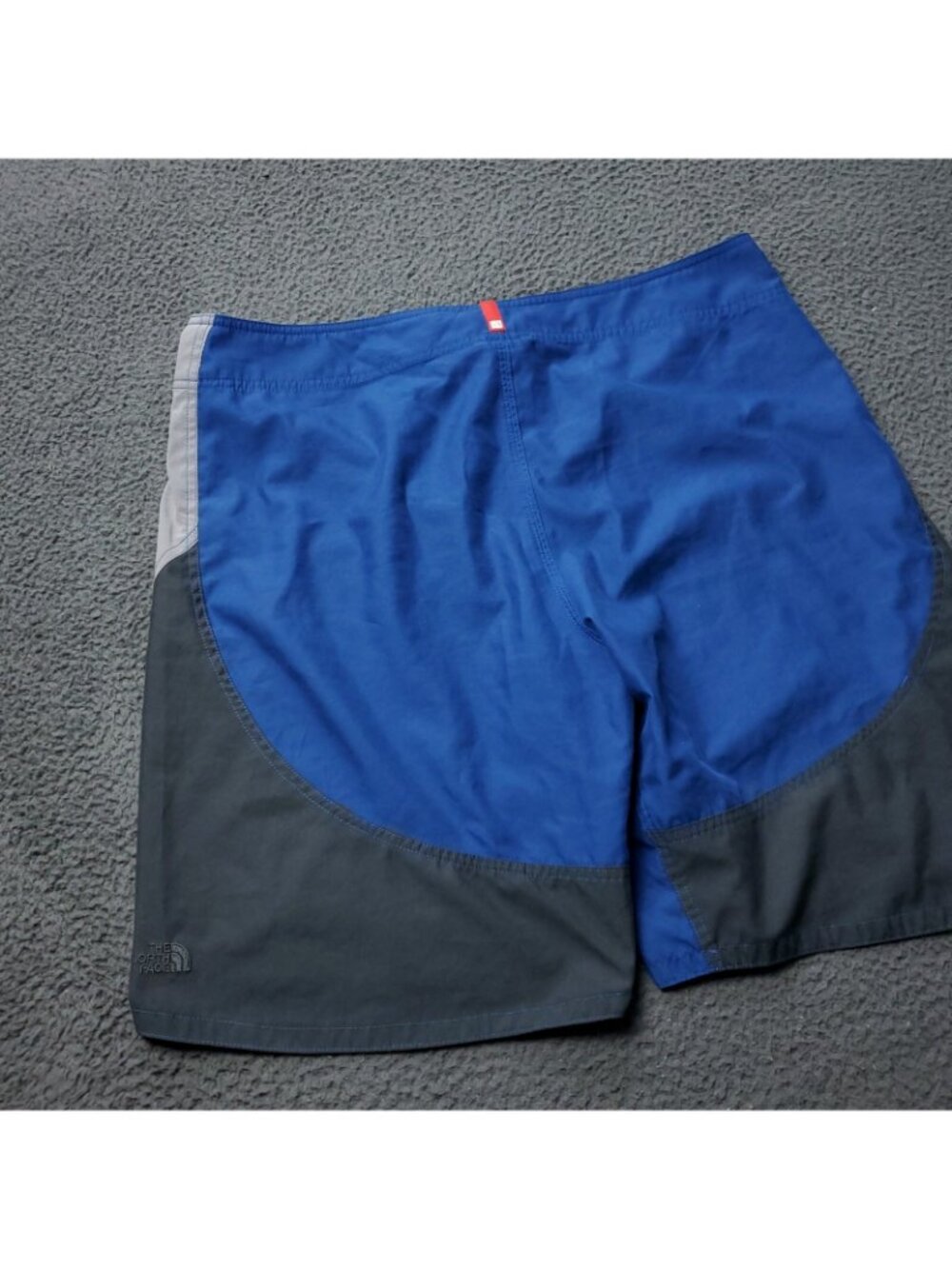 VINTAGE 90s The North Face Swim Shorts Mens 36 x11 Board Zip Pocket  Blue Trunks - Picture 10 of 10